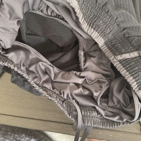 Nike Dri-Fit Perforated Running Shorts - Picture 5 of 5